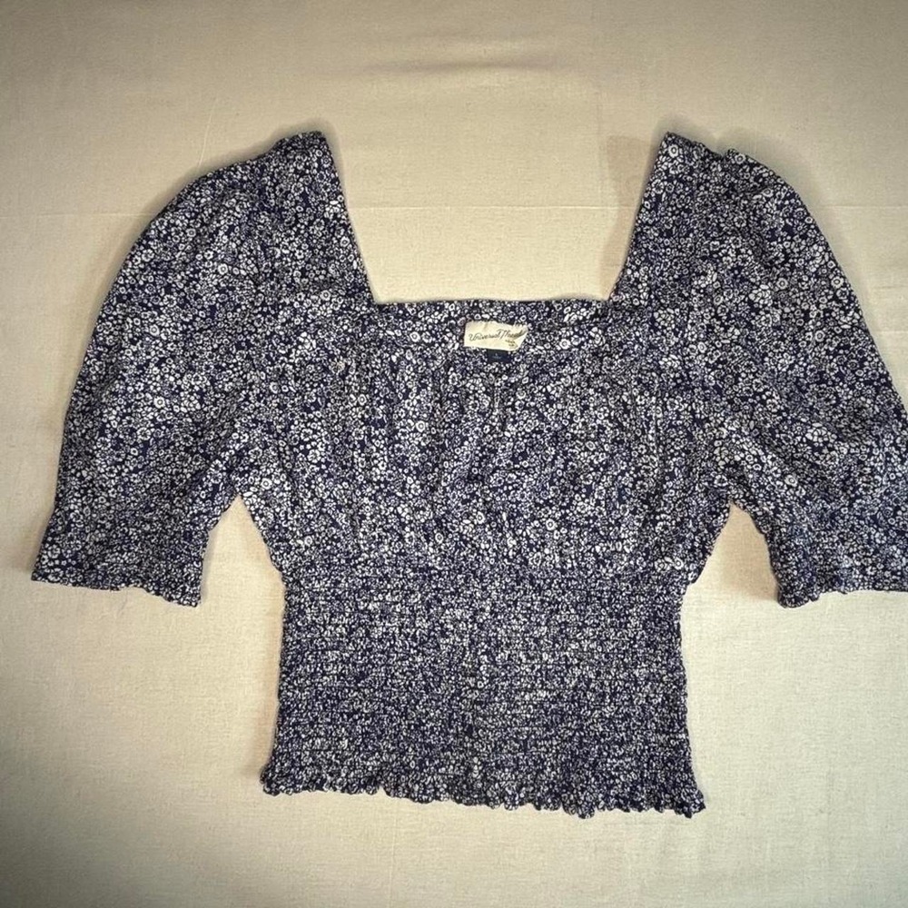 Universal Thread white & blue floral print crop top  square neck